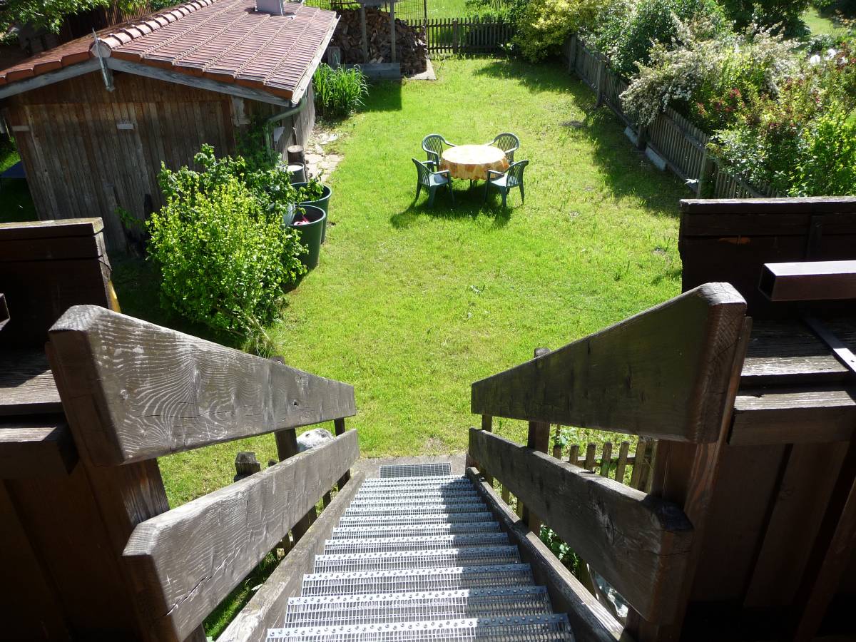 Zugang vom Balkon zum Garten